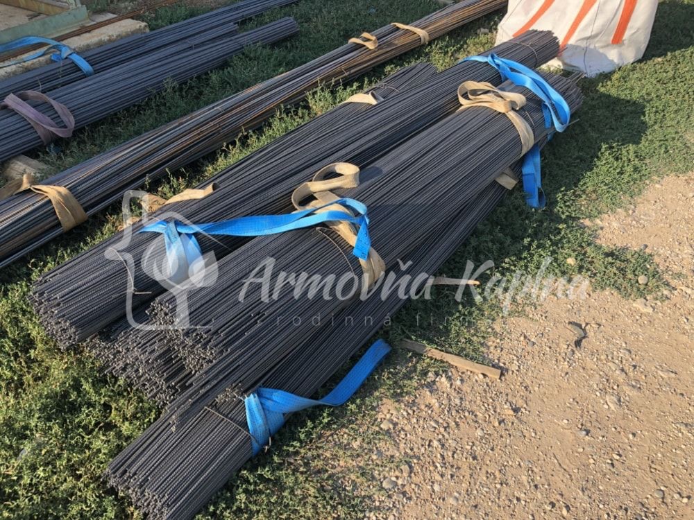 Armovňa Pezinok - Strihanie a ohýbanie betonárskej ocele podľa požiadaviek zákazníka