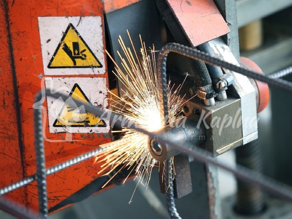 Armovňa Pezinok - Výroba armokošov - Viazanie armokošov do základových pásov, prekladov, vencov, pätieka a stĺpov