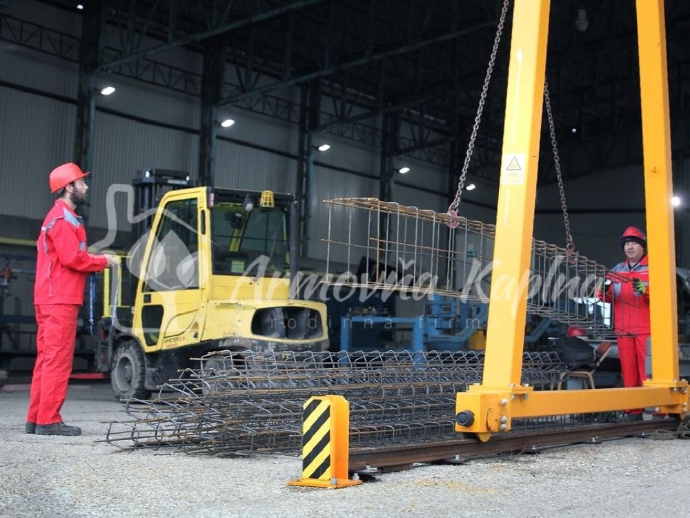 Armovňa Pezinok - Výroba armokošov - Viazanie armokošov do základových pásov, prekladov, vencov, pätieka a stĺpov